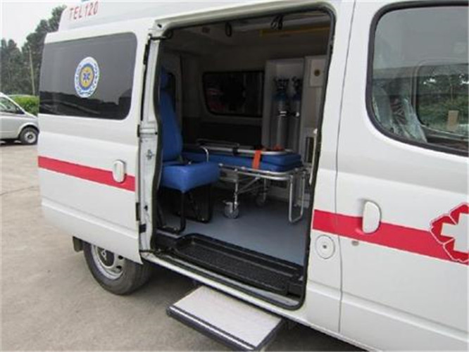 靖江救护车出租服务案例7